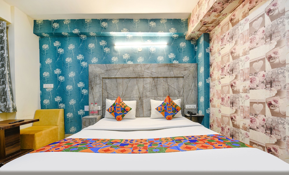 Deluxe Room - Photo 3