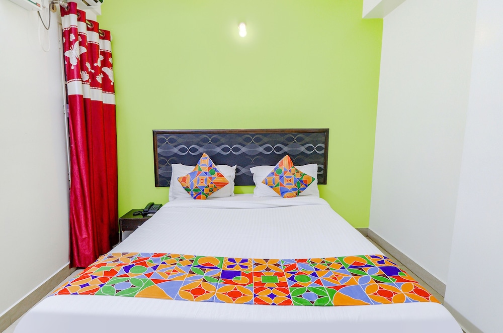 Deluxe Room - Photo 3