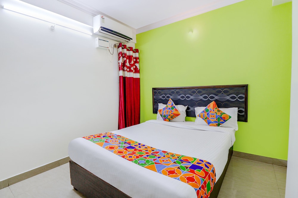 Deluxe Room - Photo 4