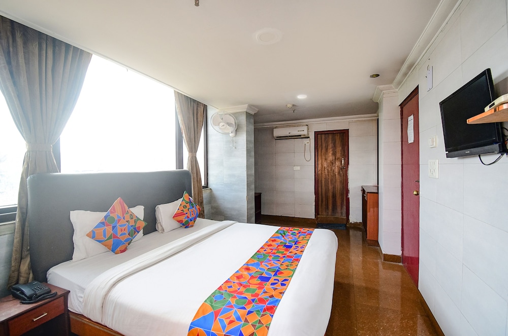 Deluxe Room - Photo 1