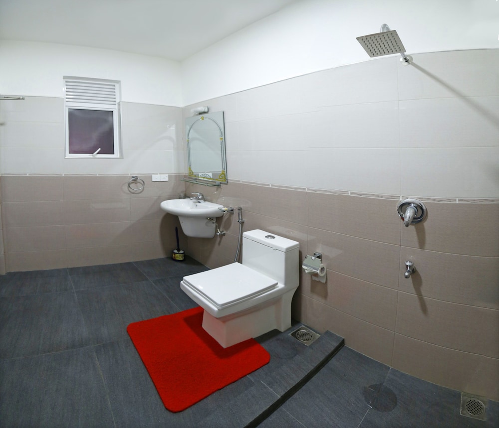 Deluxe Twin Room - Photo 20