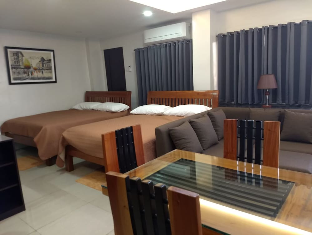 Family Studio Suite