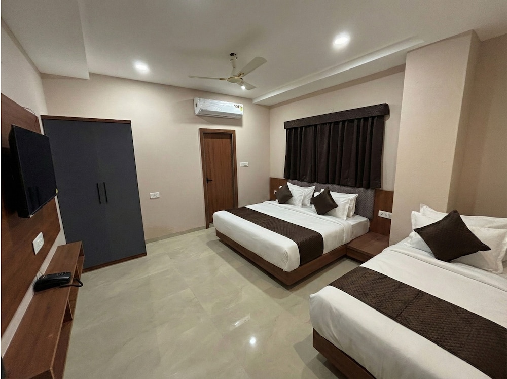 Family Triple Room