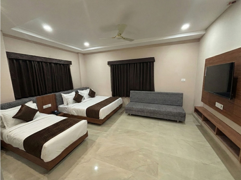 Family Triple Room photo 2