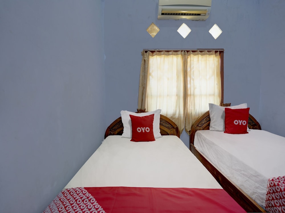 Standard Twin Room - Photo 6
