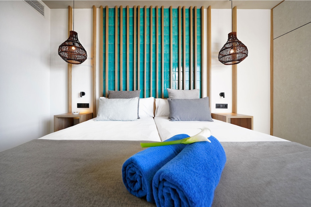 Junior Suite Deluxe, Sea View (2 adults. only adults area)