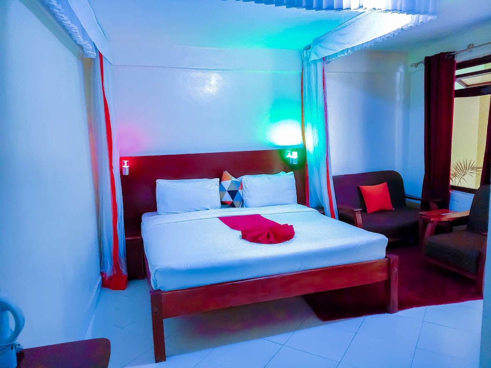 Deluxe Room, Balcony, Garden View
