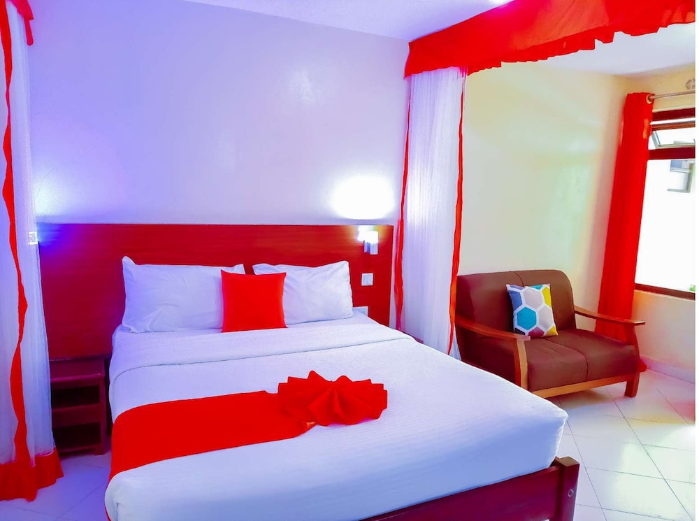 Superior Room, Balcony, Garden View