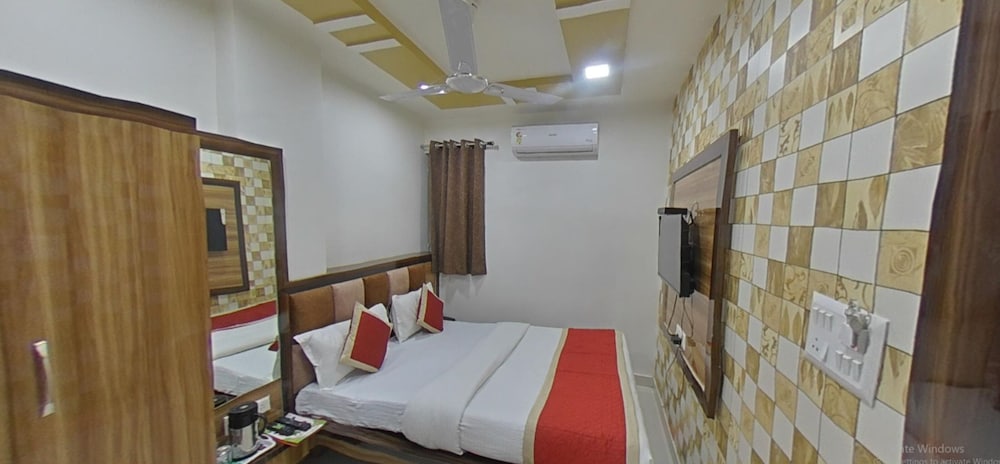 Deluxe Double Room, City View photo 1