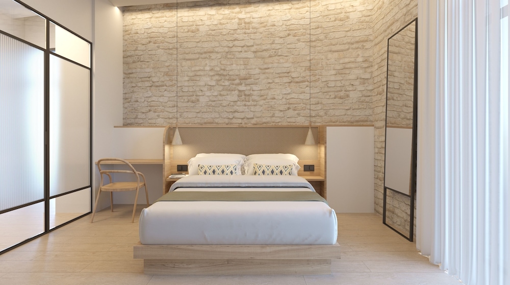 Executive Room - Photo 1