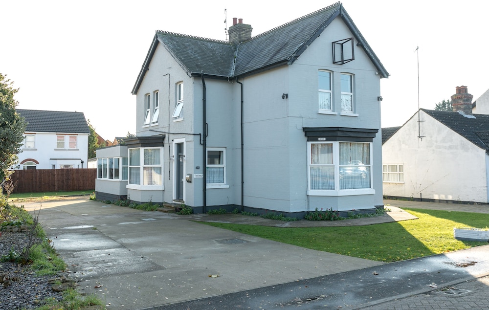 Comfort House, Private Bathroom, Garden View (kvm - Sugar Way House) photo 1