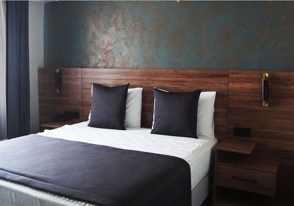 Deluxe Room - Photo 1