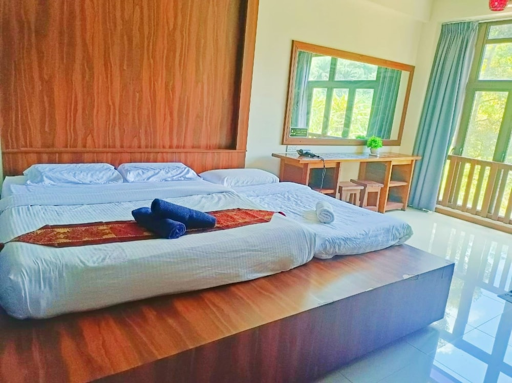 Executive Suite photo 3