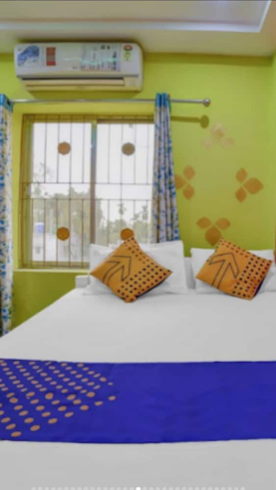 Deluxe Double Room, City View photo 3