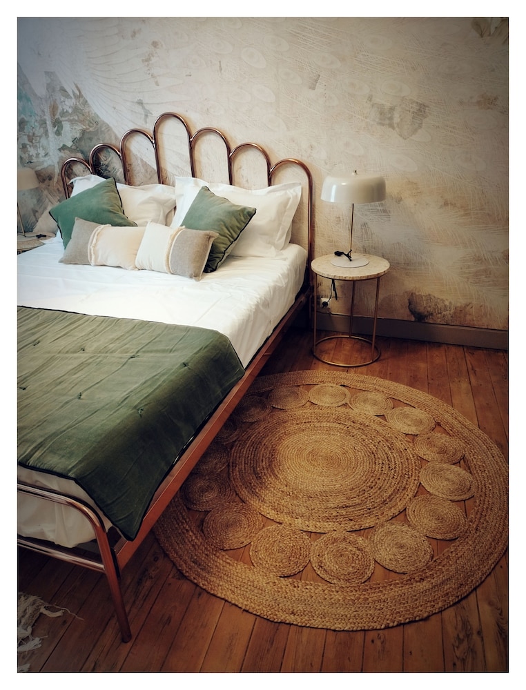 Comfort Double Room, Private Bathroom, City View (La Chambre Minhas)