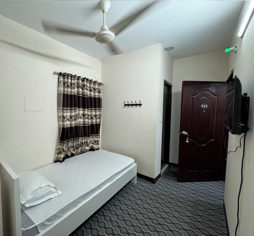 Comfort Room photo 2
