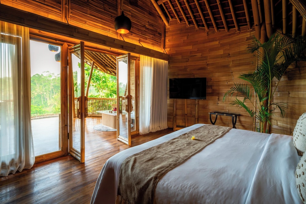 Two Bedroom Pool Villa - Photo 2