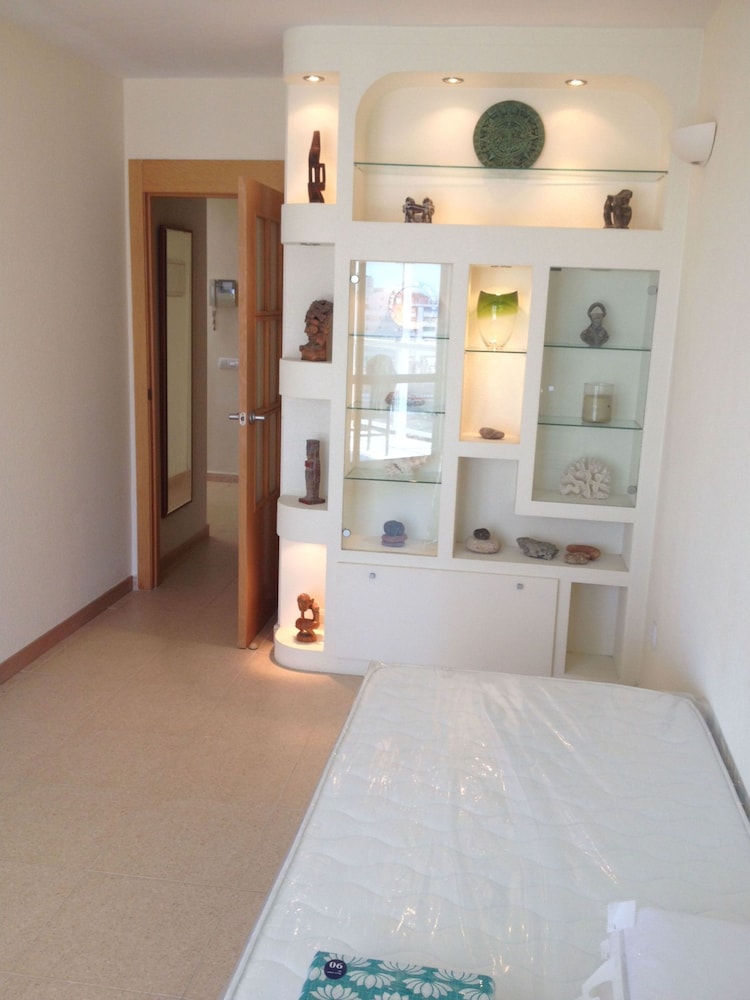 Apartment, 2 Bedrooms, Accessible, Smoking photo 2