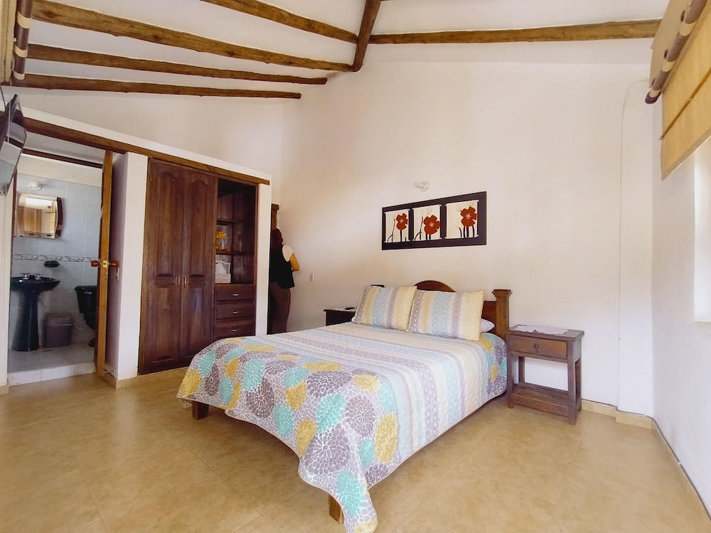 Classic Double Room