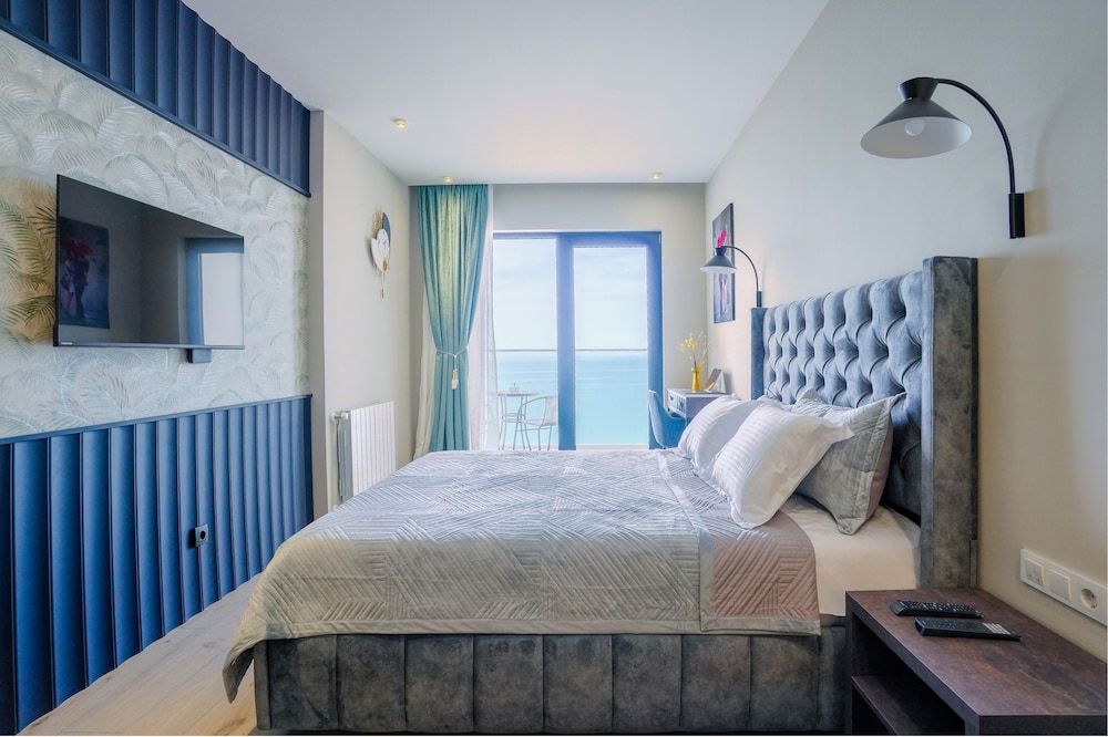 Luxury Studio Suite