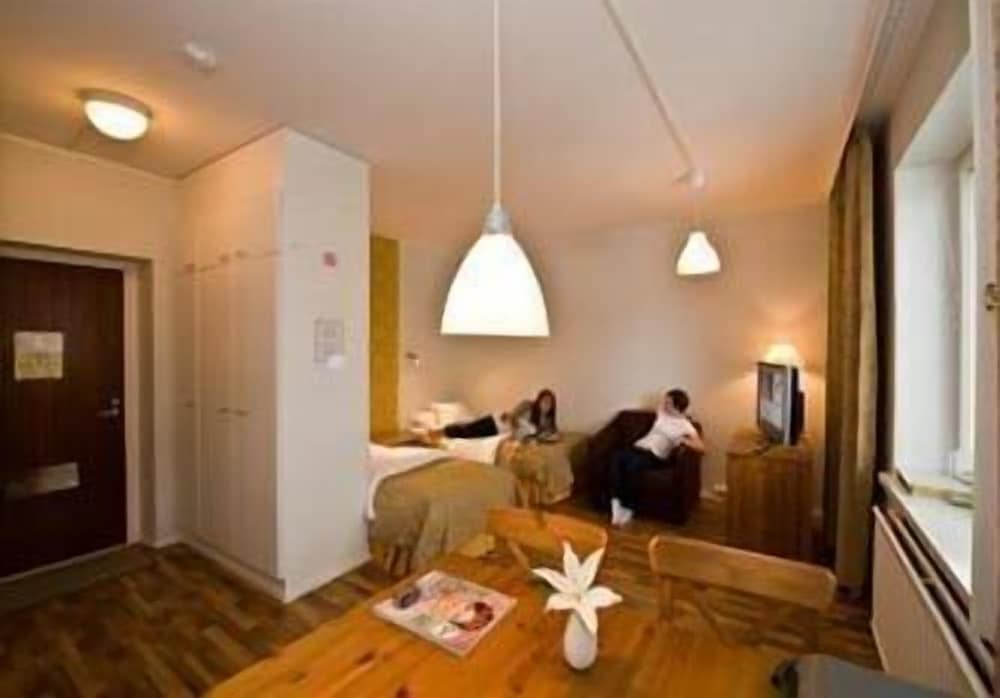Standard Room, 2 Twin Beds photo 1