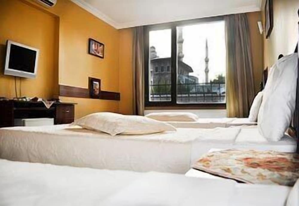 Triple Room photo 1