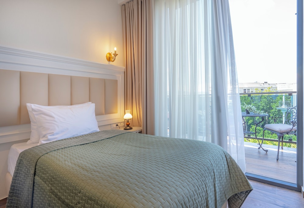 Superior Double or Twin Room with Balcony