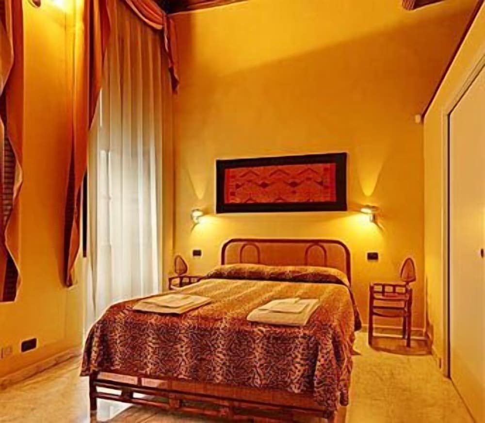 Double Room, Shared Bathroom