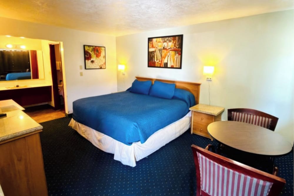Room, 1 Queen Bed, Non Smoking photo 2