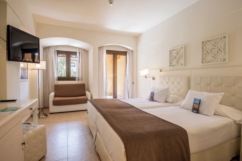 Single Room, Lagoon View - Photo 1