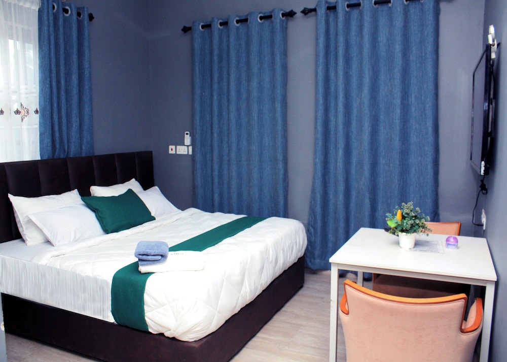 Luxury Suite, Balcony, City View photo 2