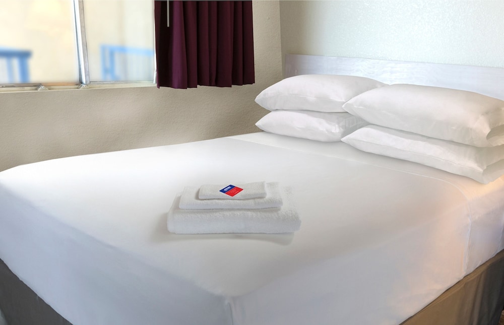 Room, 1 Queen Bed, Accessible, Non Smoking - Photo 1