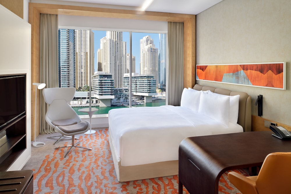 Room, 1 King Bed, Club Lounge Access, Marina View