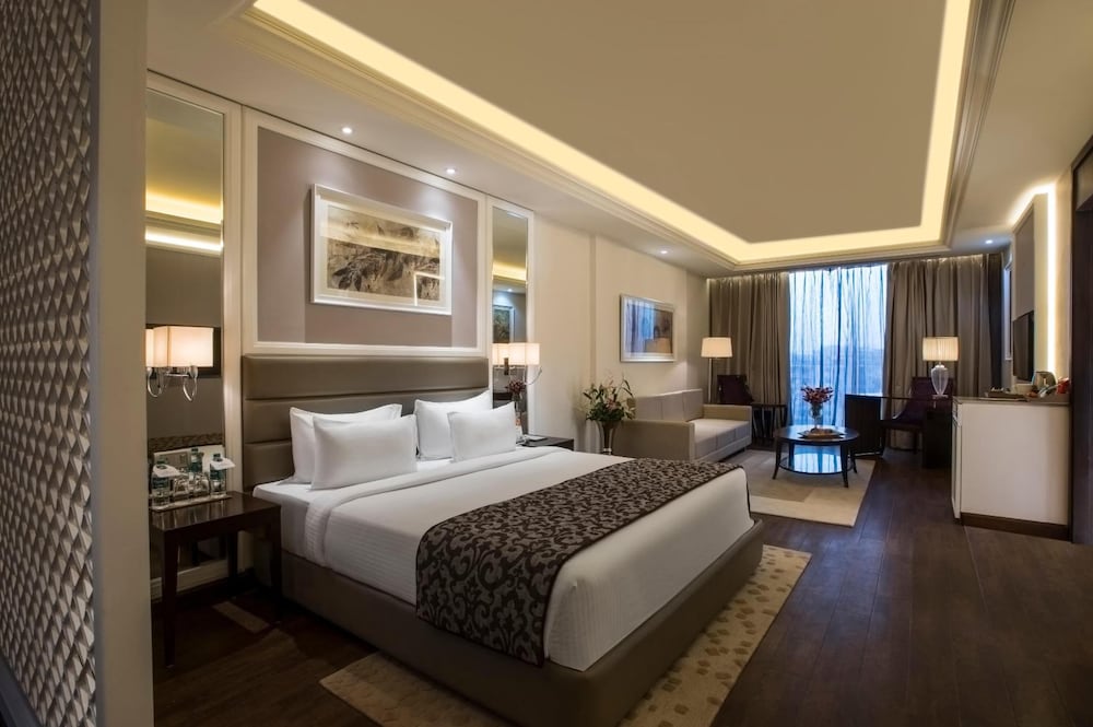 Junior Suite, 1 Double Bed photo 2