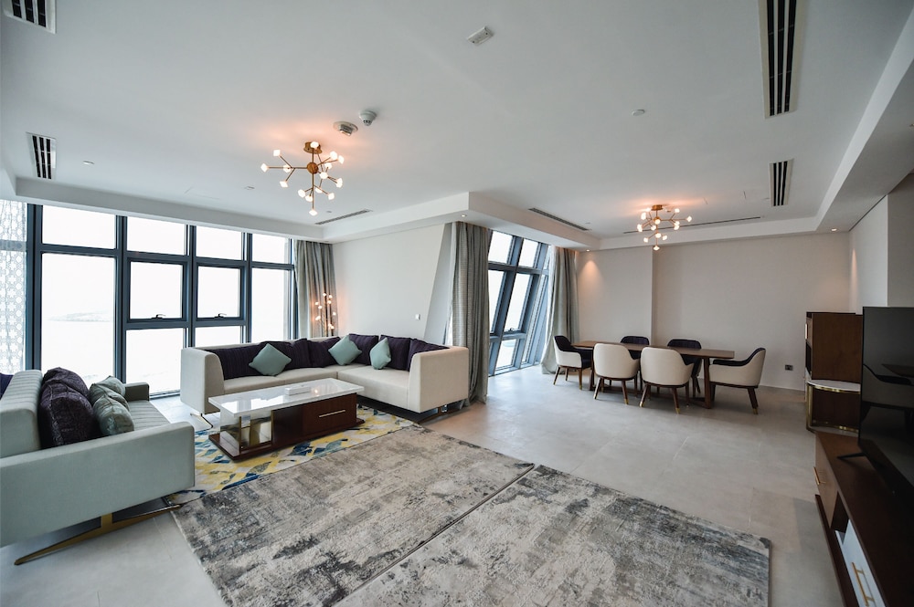 Two-Bedroom Apartment City View - Photo 6