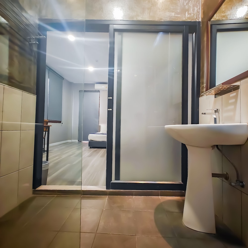 Superior Double or Twin Room - Photo 18