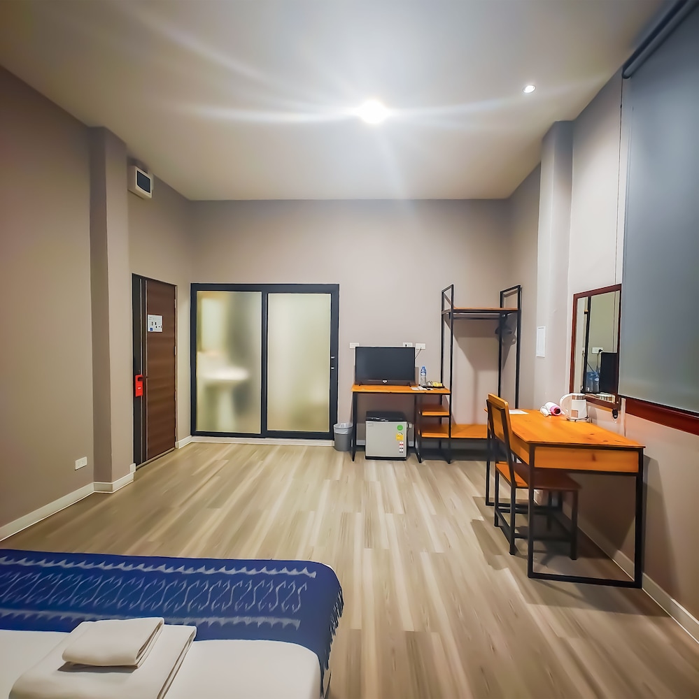 Superior Double or Twin Room - Photo 5