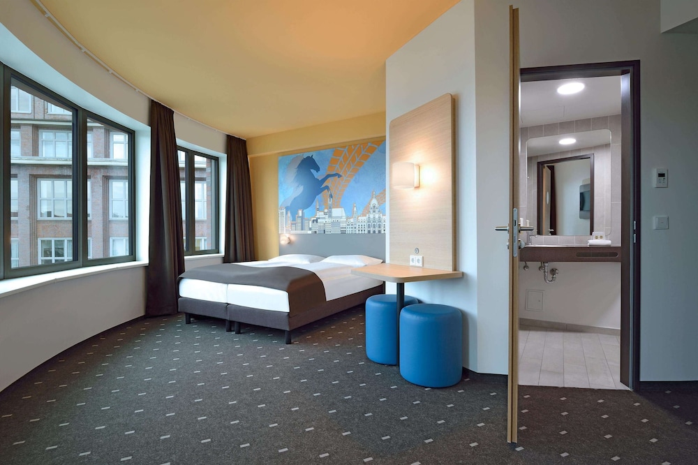 Double or Twin Room photo 2