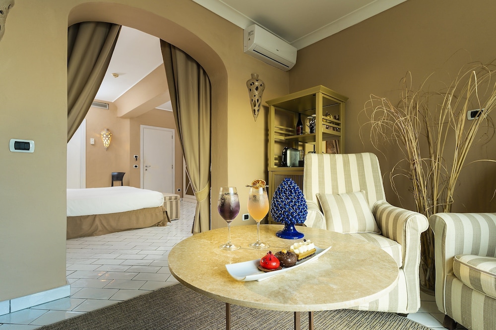 Suite (Filicudi)