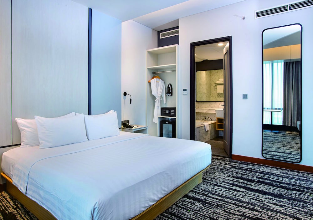 Suite (SKY) - Photo 2