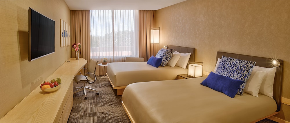 Deluxe Room, 2 Double Beds