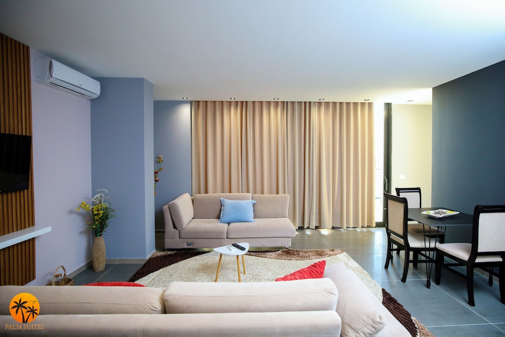 Panoramic Penthouse, Sea View