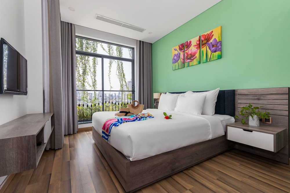 2 Bedroom Junior Apartment with Balcony City View - Photo 6