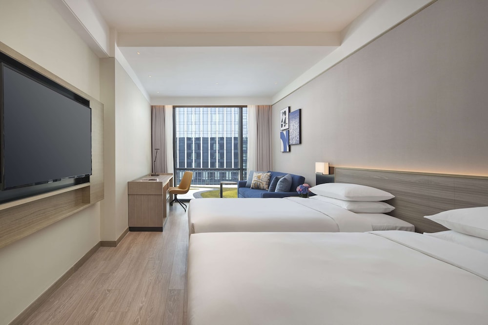 Two Twin Beds (with sofa bed) - Photo 1