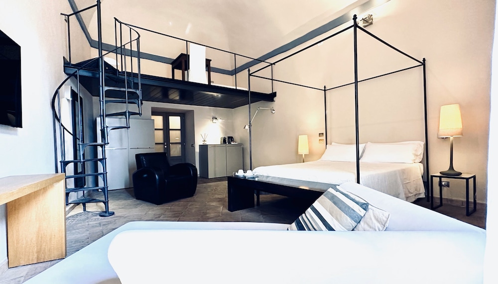 Superior Suite, Annex Building - Photo 1