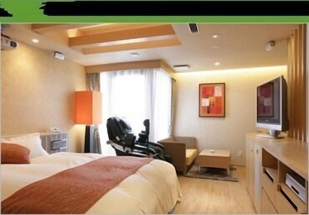 Standard Room photo 3