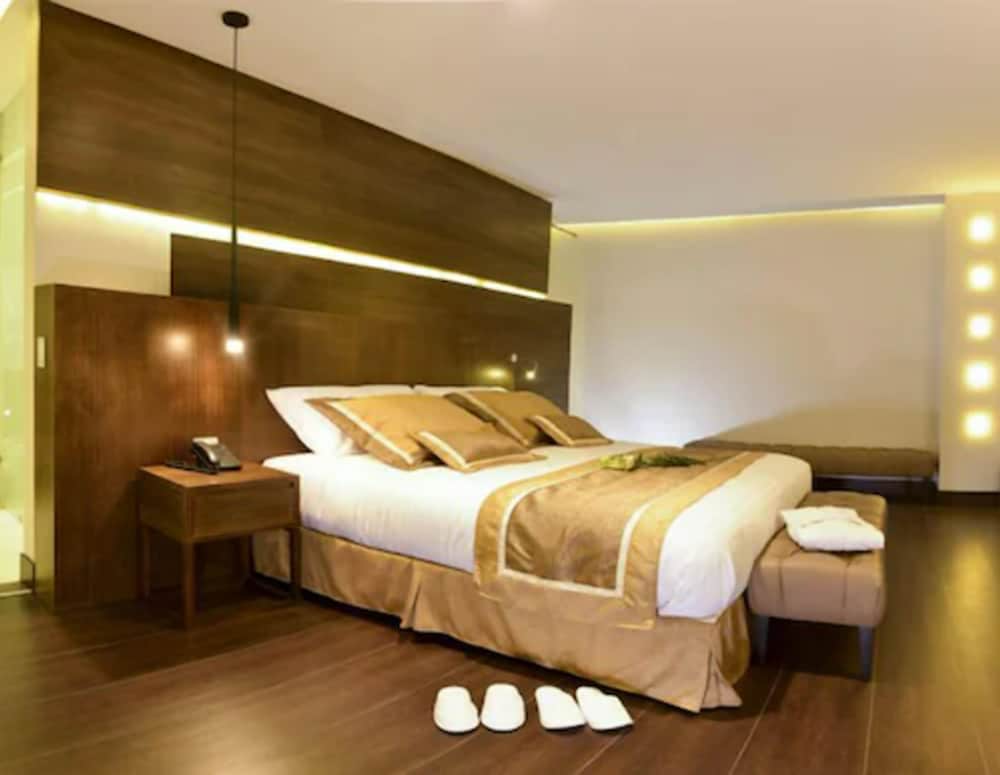 Presidential Suite photo 2