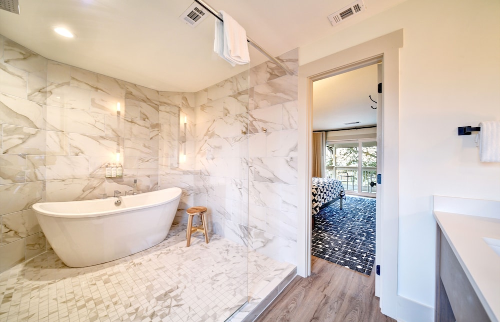 Premium Suite, 1 Bedroom - Photo 3