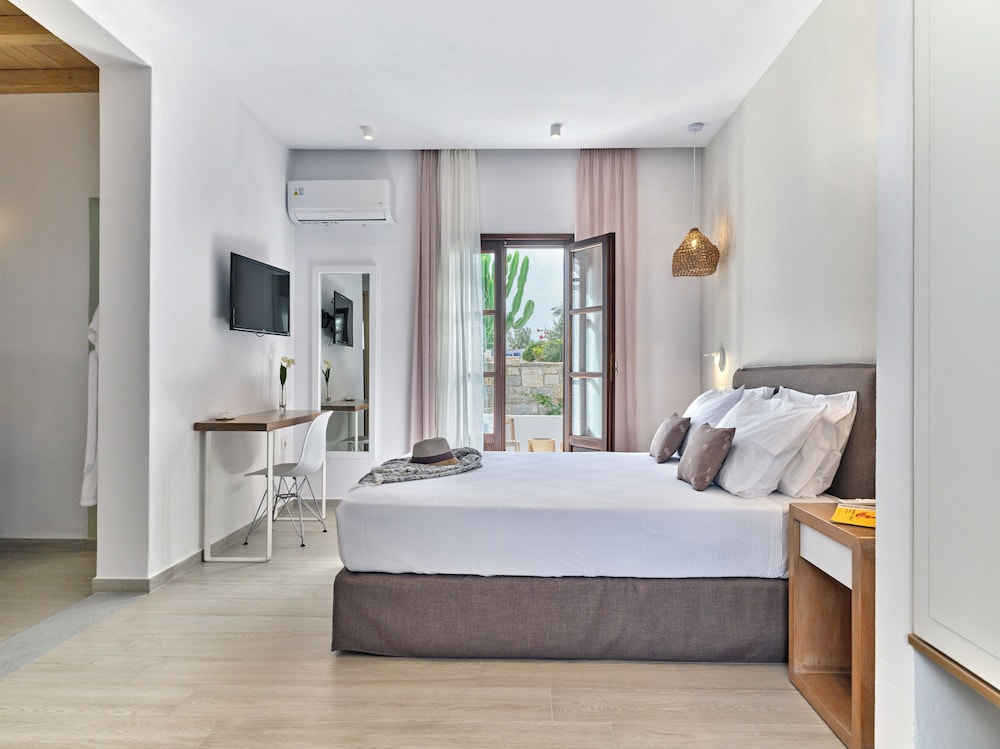 Suite Outdoor Hot Tub