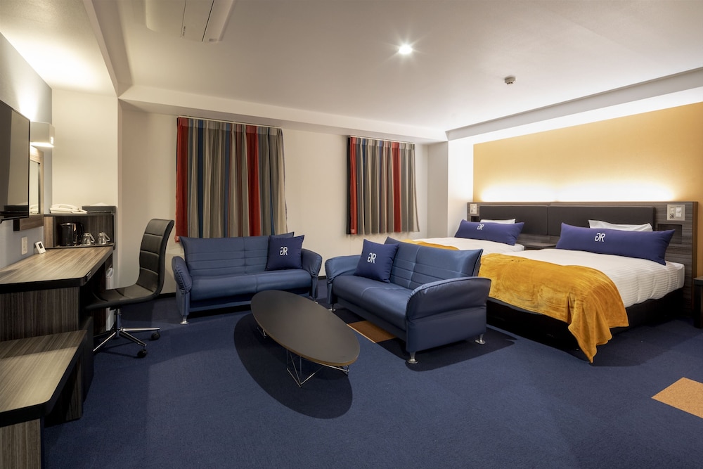 Superior Twin Room, Accessible, Non Smoking photo 2